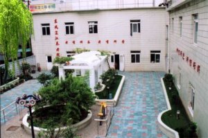东风芷江养老院（闸北店）